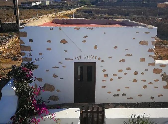 Cecilio Bed and breakfast 2*