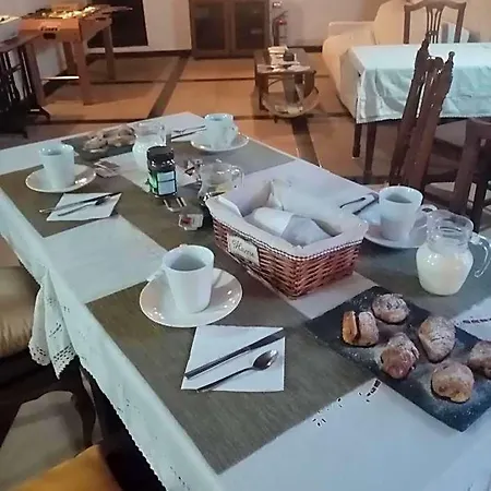 Cecilio Couette-café Tefía