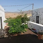 Bed & Breakfast Cecilio Tefia
