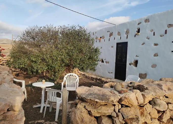 Cecilio Bed & Breakfast 2*