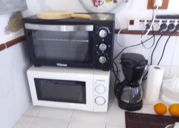 Cecilio Bed & Breakfast 2*